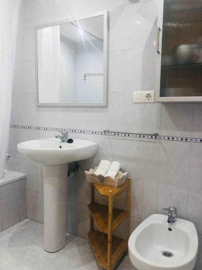 Avenida Apartamento Oviedo Exterior foto